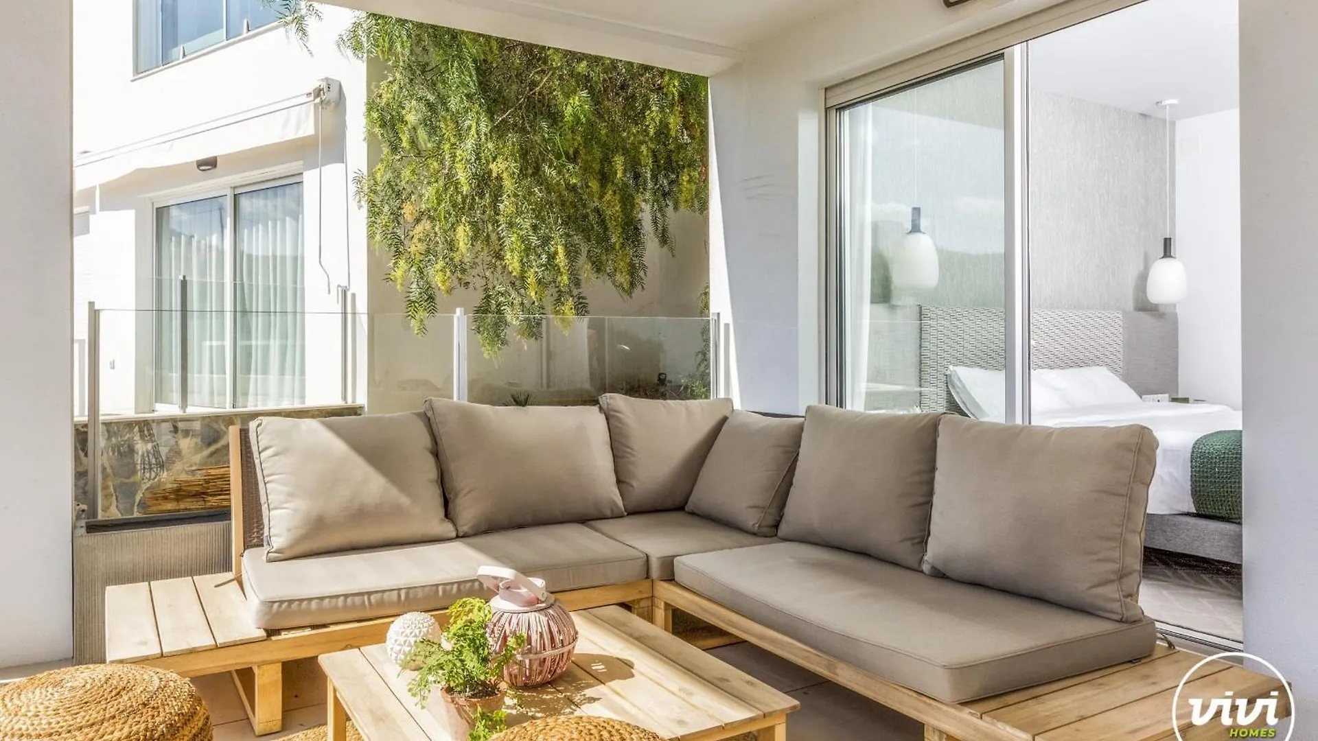 Vivi Homes - Casa Element Pool, Terrace & Golf Marbella Spanien